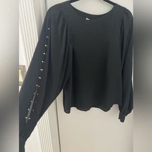 GAP long peek a boo sleeve size small